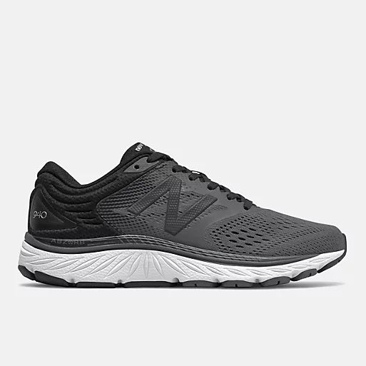 Women's 940v4